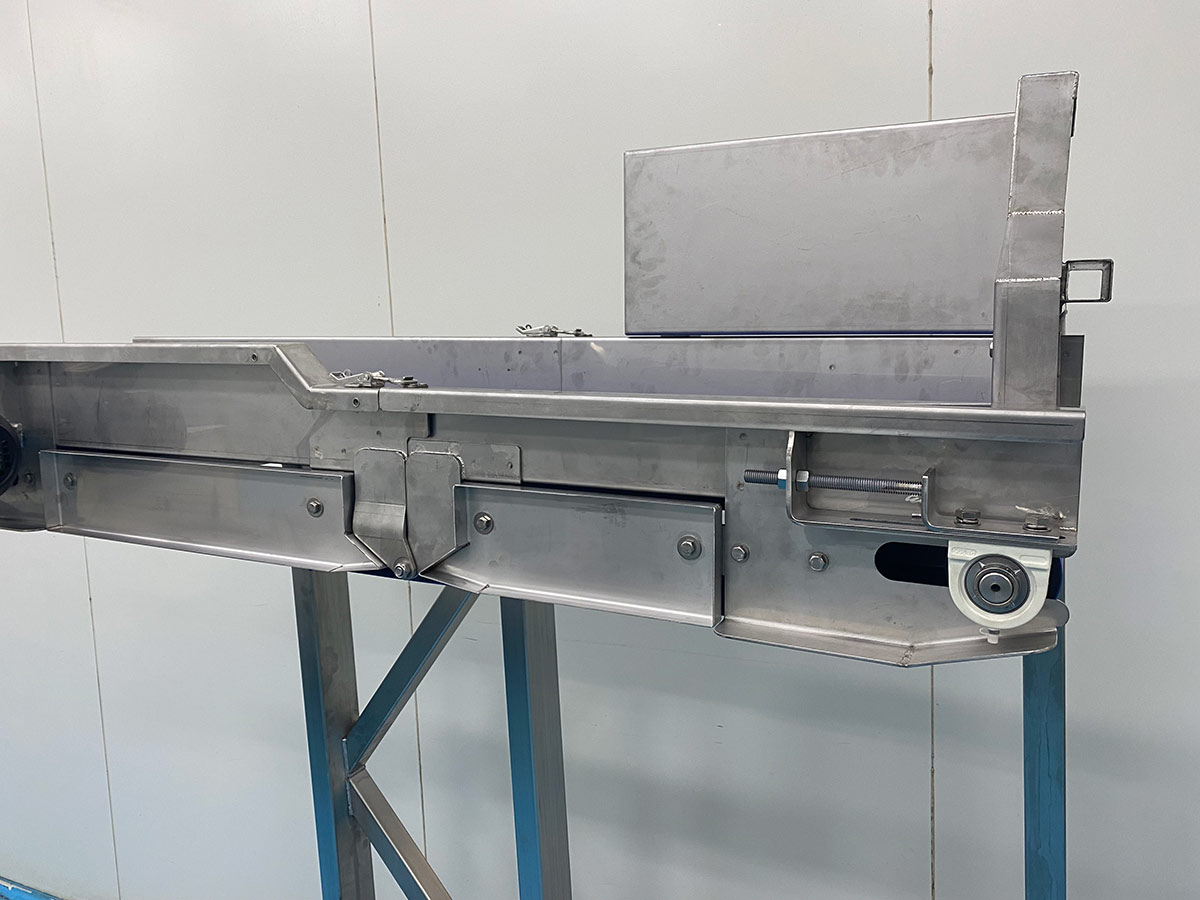 how custom conveyors improve efficiency