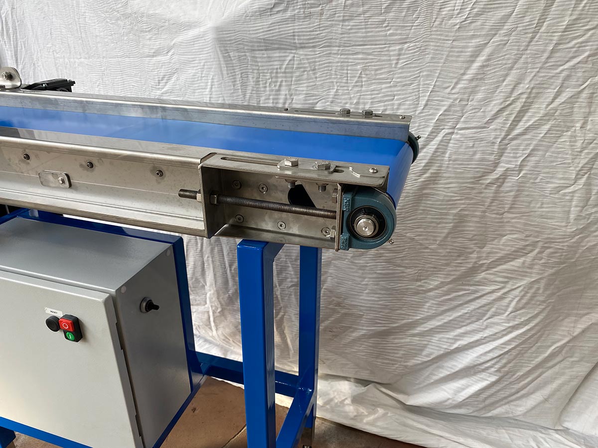how custom conveyors improve efficiency