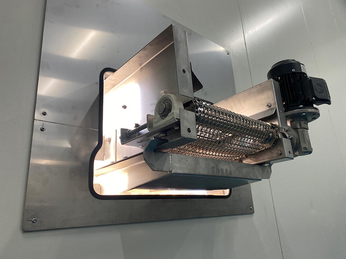 how custom conveyors improve efficiency
